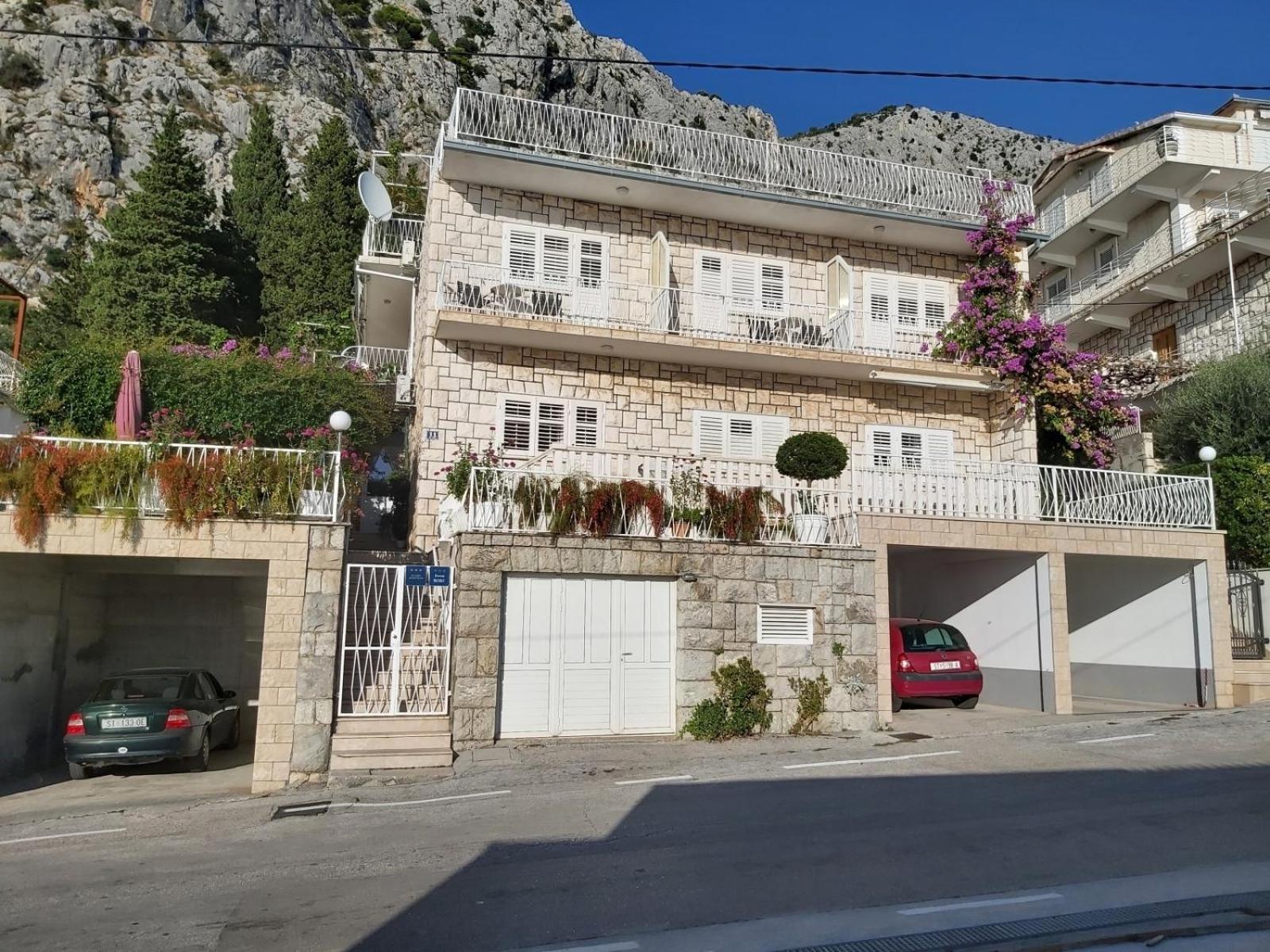 Apartment In Omis With Sea View, Balcony, Air Conditioning, Wi-Fi Omiš Exterior foto